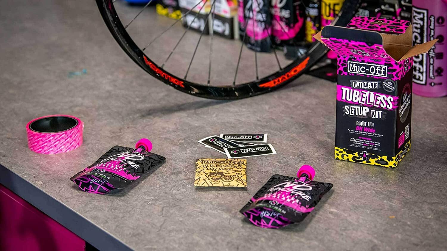 Muc Off Ultimate Tubeless Setup Kit | X-Country/Grav | 25mm Tape | 44mm Valves
