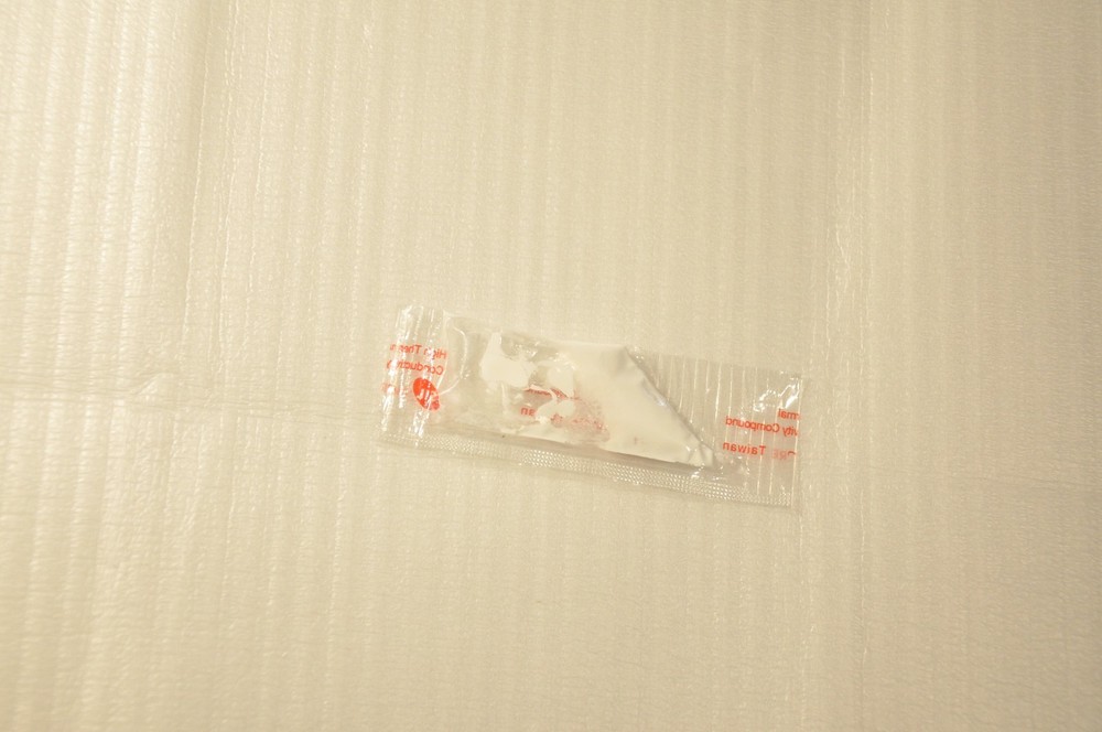 5 bag White Thermal Grease Silicone Compound Paste For PC CPU GPU Heatsink LED