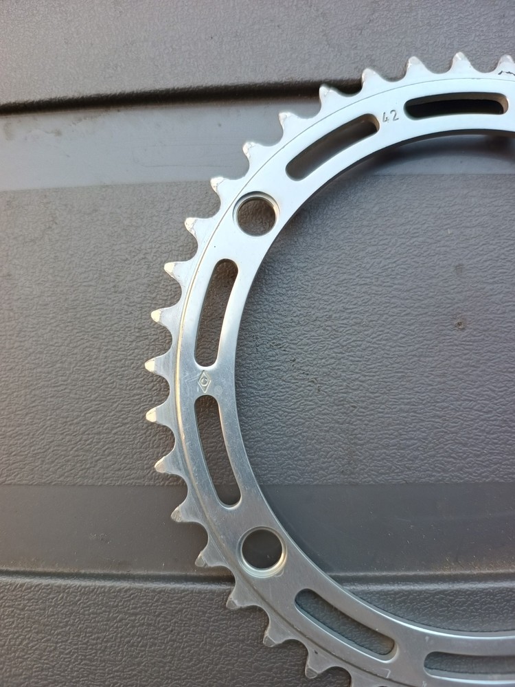 Campagnolo chainring - 42 teeth