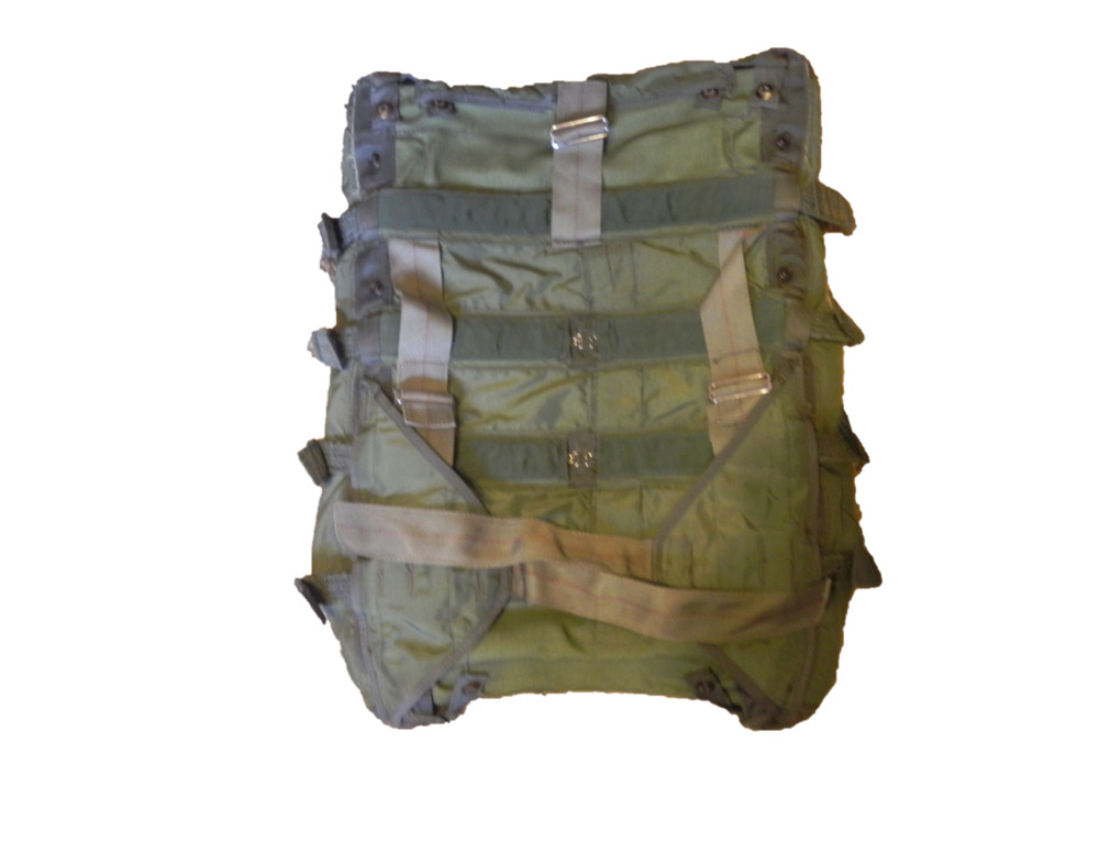 USGI Military Vintage Personnel Parachute Assembly Backpack Shell