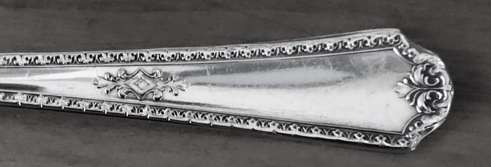 1929 Peerless Silverplate Silver Plate Berkeley Pattern Master Butter Knife