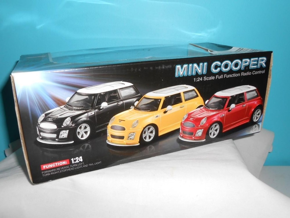 Mini Cooper Full Function RC Remote Control w/ Lights NOS B126