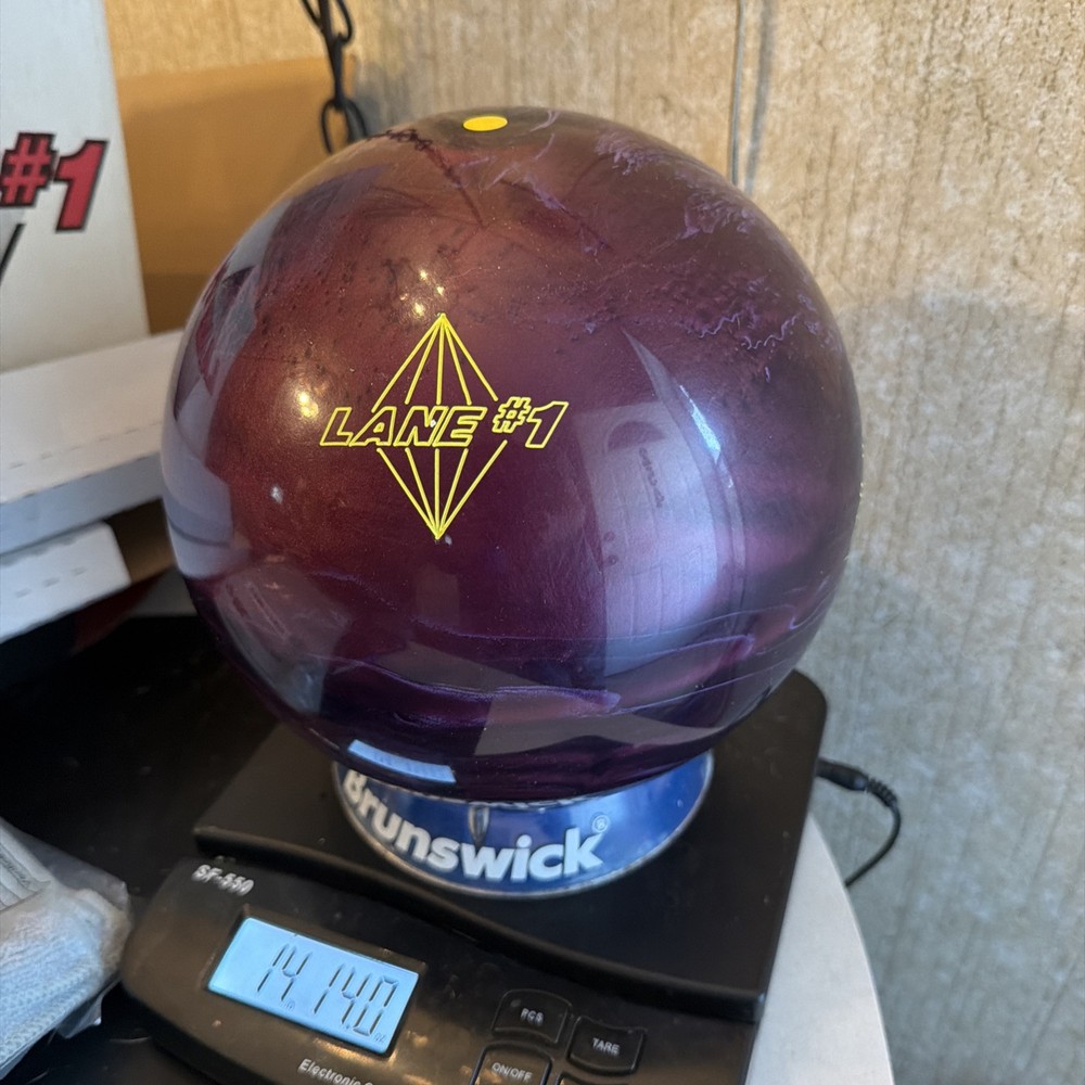 New Lane #1 Gemstone Bowling Ball . Rare