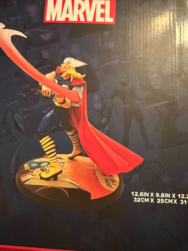 MARVEL THOR COLLECTABLE FiGURINE