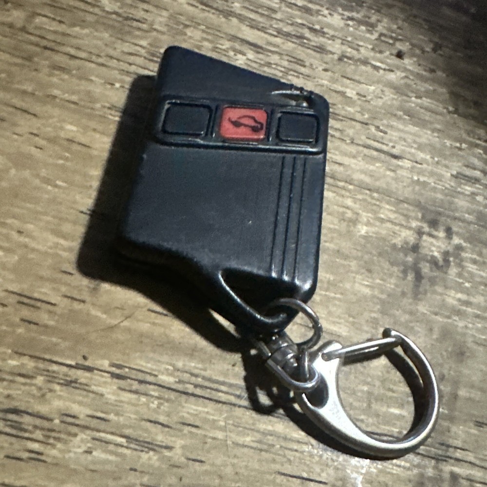 Design Tech Auto Command KEYLESS START REMOTE KEY FOB TRANSMITTER ELGTRAN2