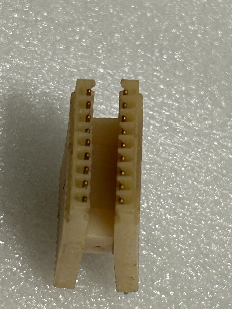 IC Test Clip API 18-Pin DIP USED Good condition Tested