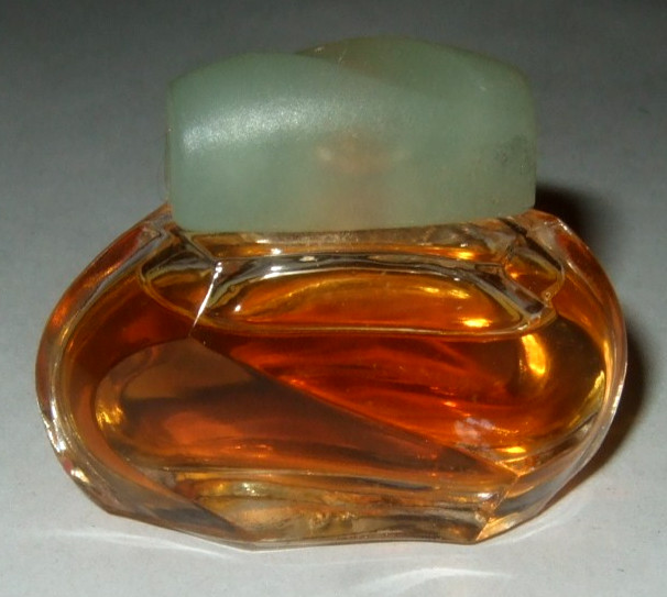 Miniature Estee Lauder Knowing Perfume Bottle .12 Oz