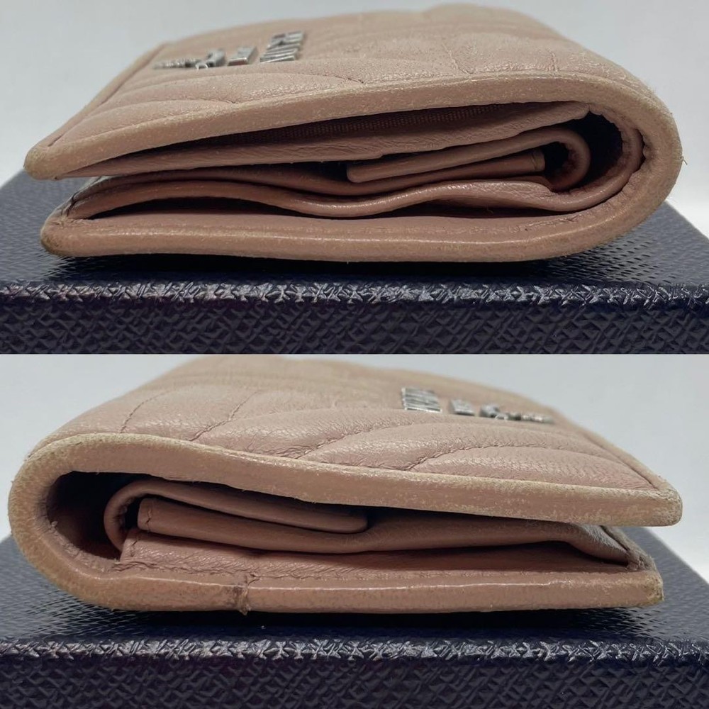 Authentic PRADA Saffiano wallet leather excellent gift