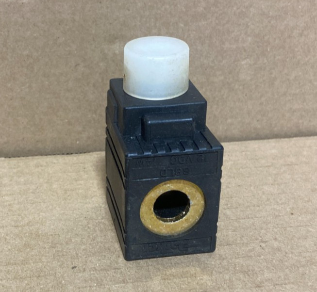 Parker S8LD Replacement Valve Solenoid 12VDC 14W