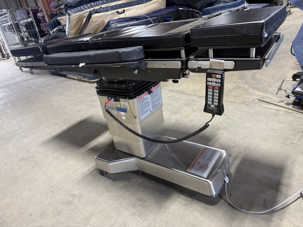 Steris Amsco 3085 SP Surgical Table OR Table with Hand Control