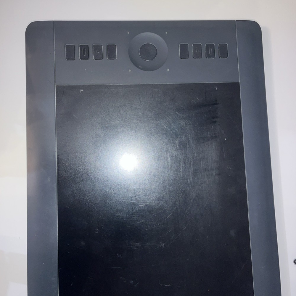 WACOM INTUOS PRO MEDIUM PEN TABLET PTH 651