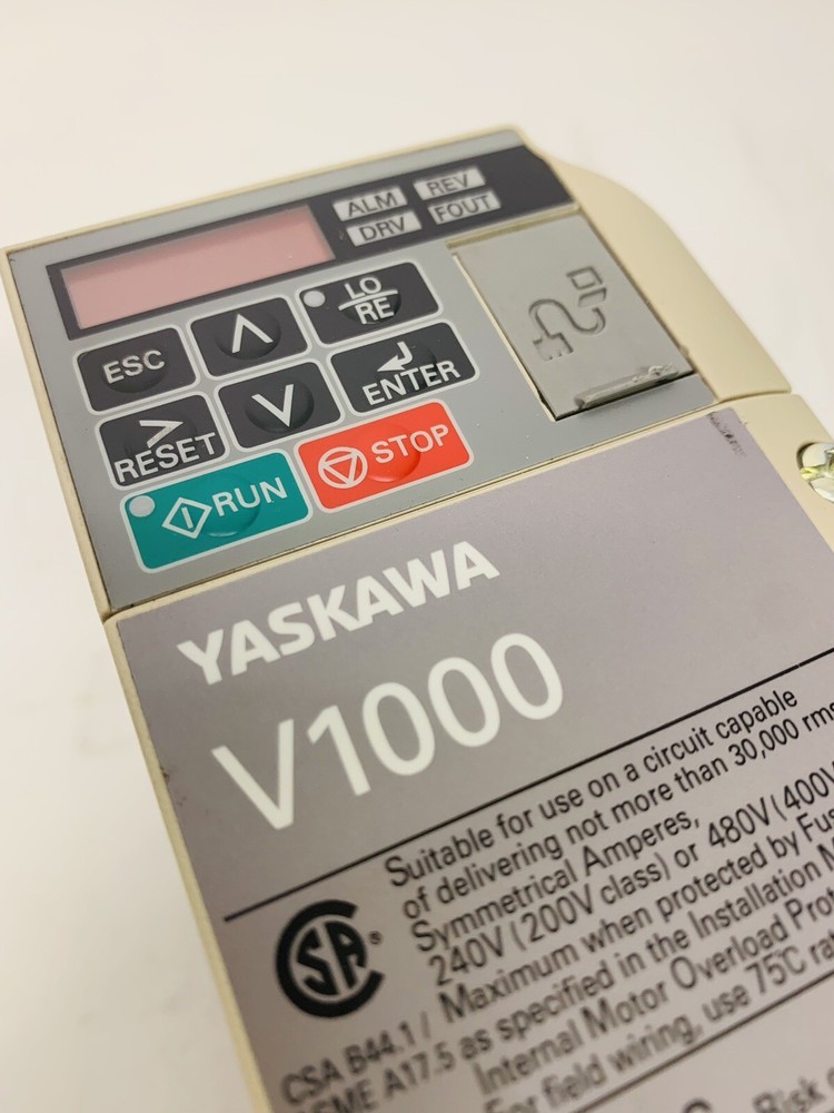 YASKAWA CIMR-VU2A0006FAA **NEW**