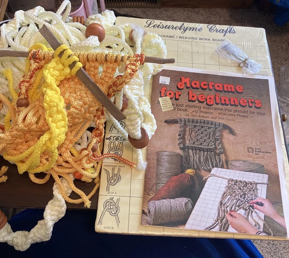 Lot Vtg. Macrame Work Board + Pins + Macrame for Beginners + Projects