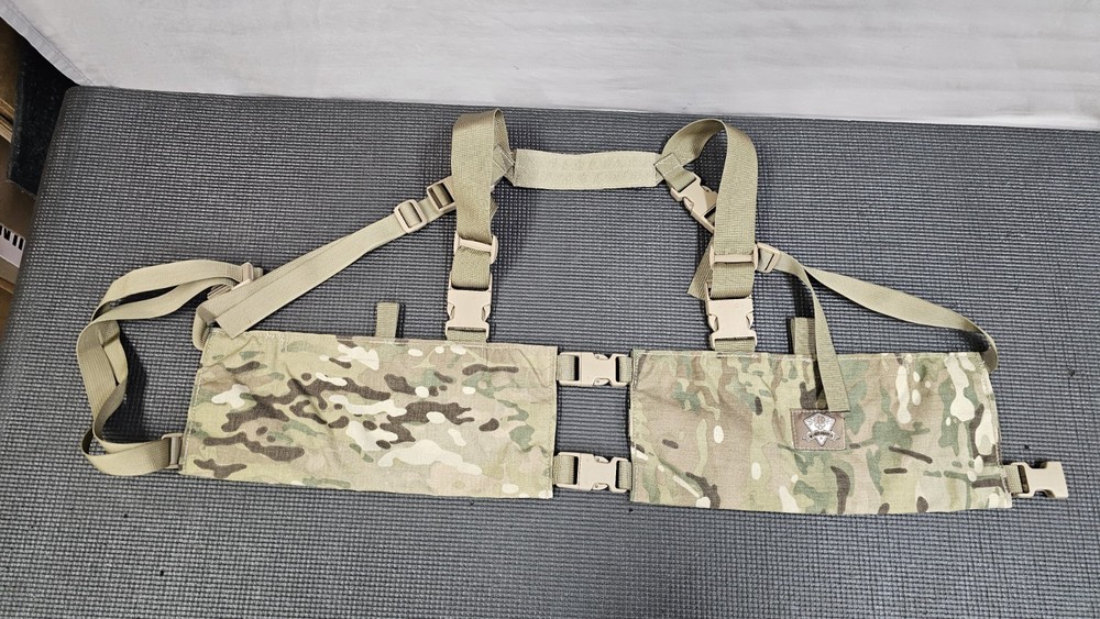 Grey Ghost Front Chest Rig Molle Multicam New