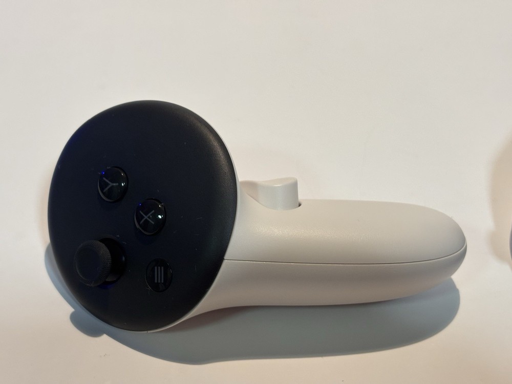 Meta Quest 3/3S Left And Right Controllers ONLY * Excellent *