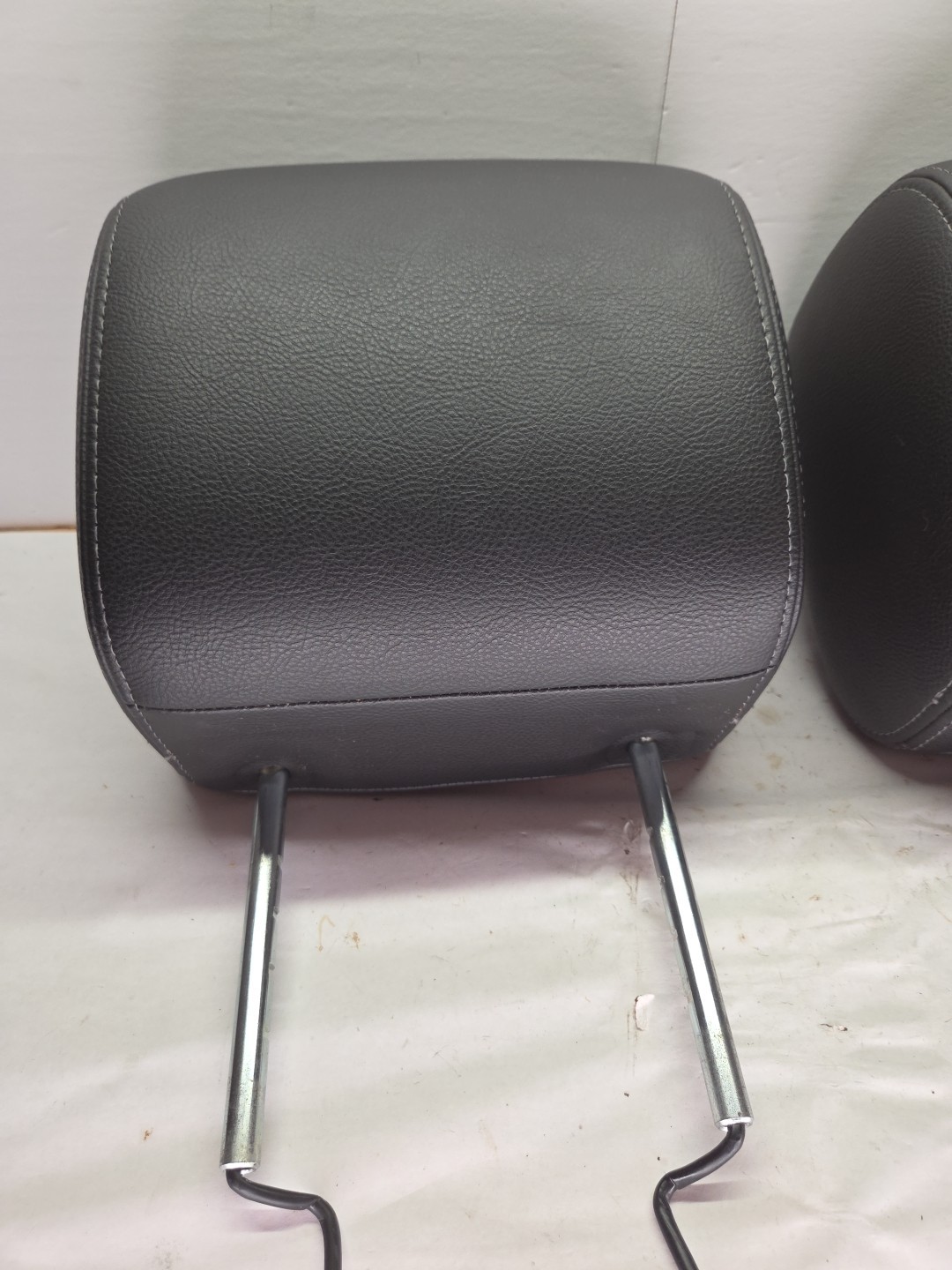 10-16 Land Rover Lr4 TOUCHSCREEN Headrest SCREEN Monitor DVD HDMI GAME USB