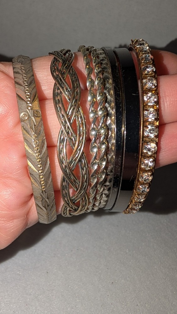 Vintage 9 PC Bangle Set Y2K