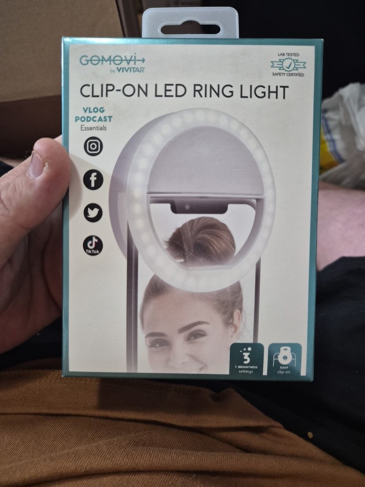 gomovi vivitar clip on led ring light