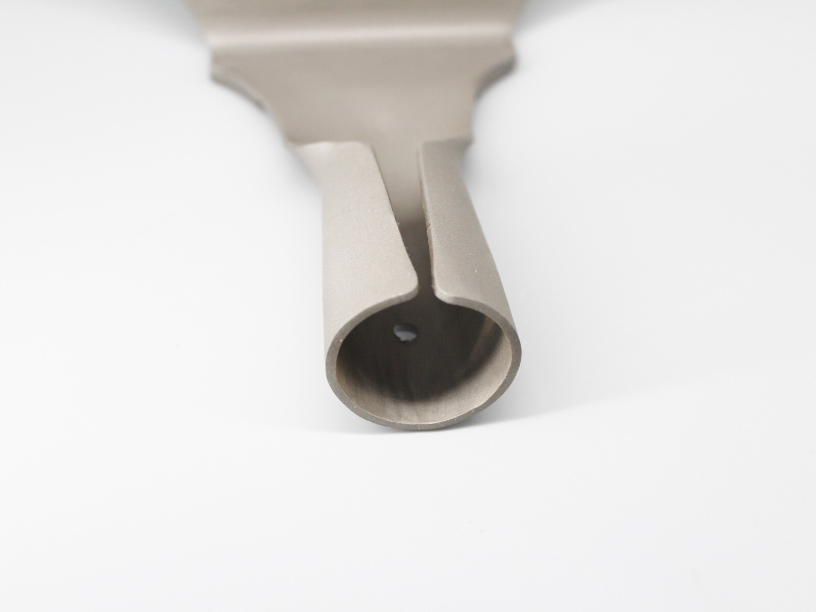 100% Titanium Garden Hoe Lifetime Lasting Lightweight Durable