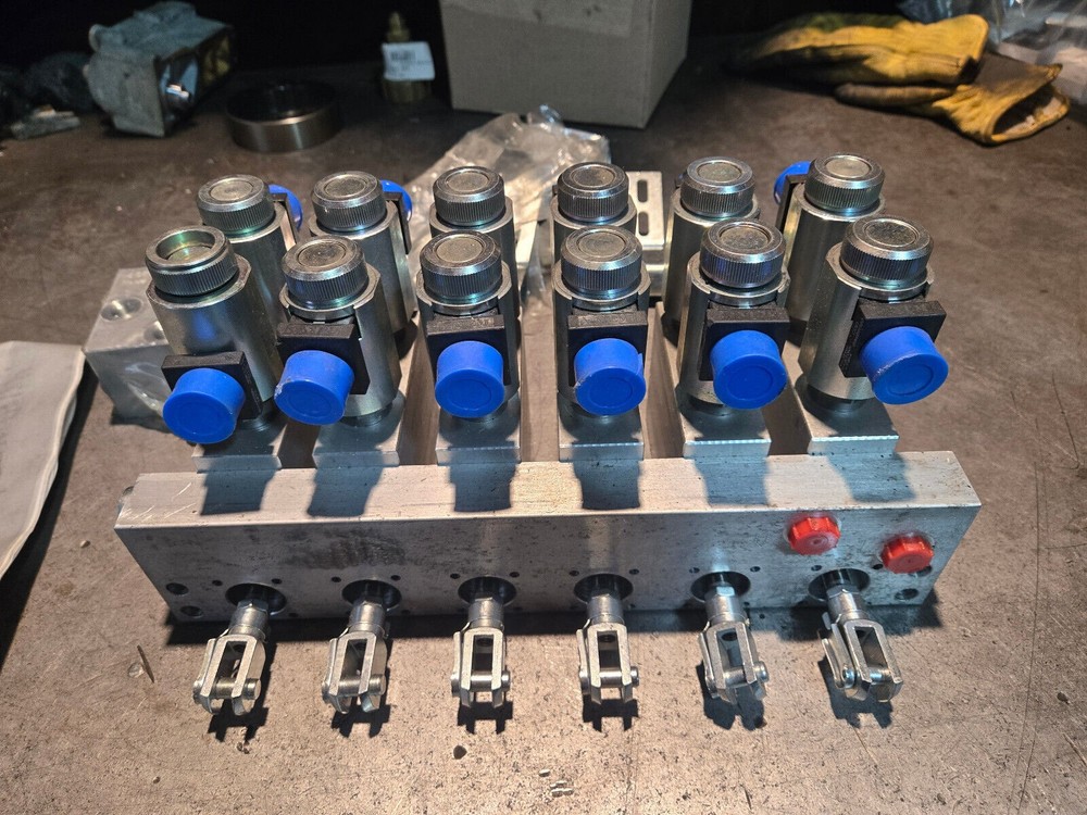 6 FUNCTION MOD 6F/50 PIAP916650 HYDRAULIC BANK FOR WIRELESS REMOTE