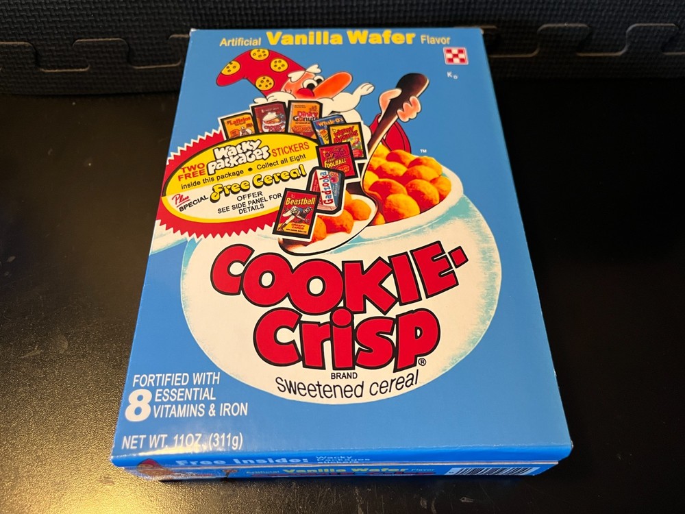 1982 Cookie Crisp (Foolball on back) - Empty custom design display box