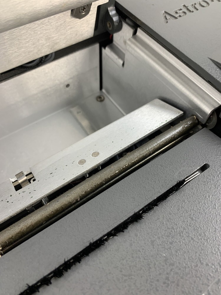 Astro-Med Dash 10 250v RMS Data Logger Powers On