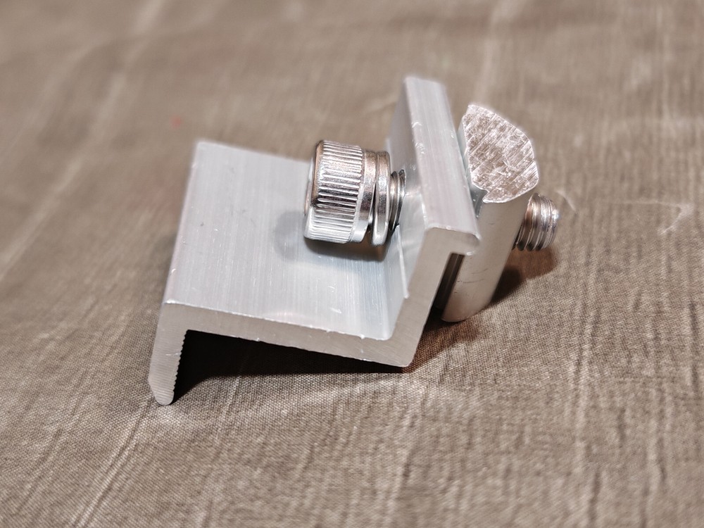 (10x) Solar PV Module Mounting End Clamps(30mms)