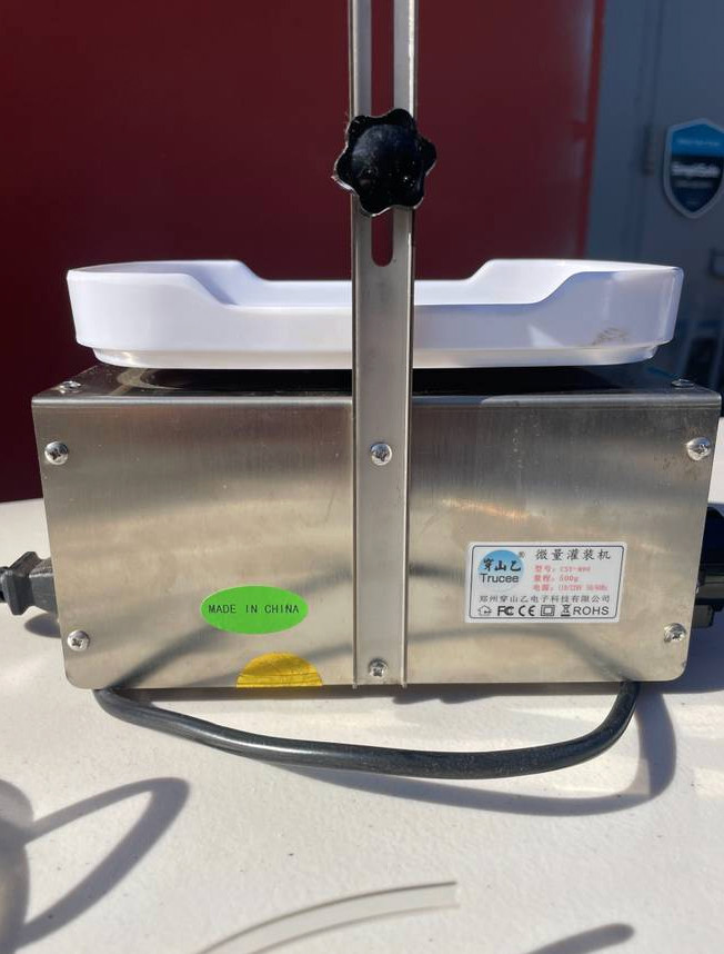 Trucee Automatic Quantitative Liquid Filling Machine CSY-3200