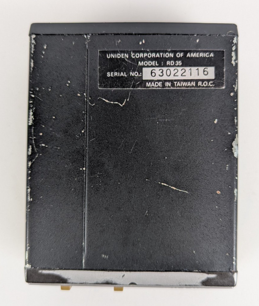 UNIDEN RD-35 RADAR DETECTOR - BRACKET & CIG CORD- POWERS ON (otherwise UNTESTED)