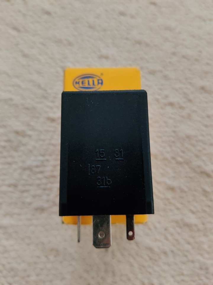 New Hella Oem BMW Fuel Pump Relay E21 E30 E12 E28 E24 E23 M1 E26 12631277245