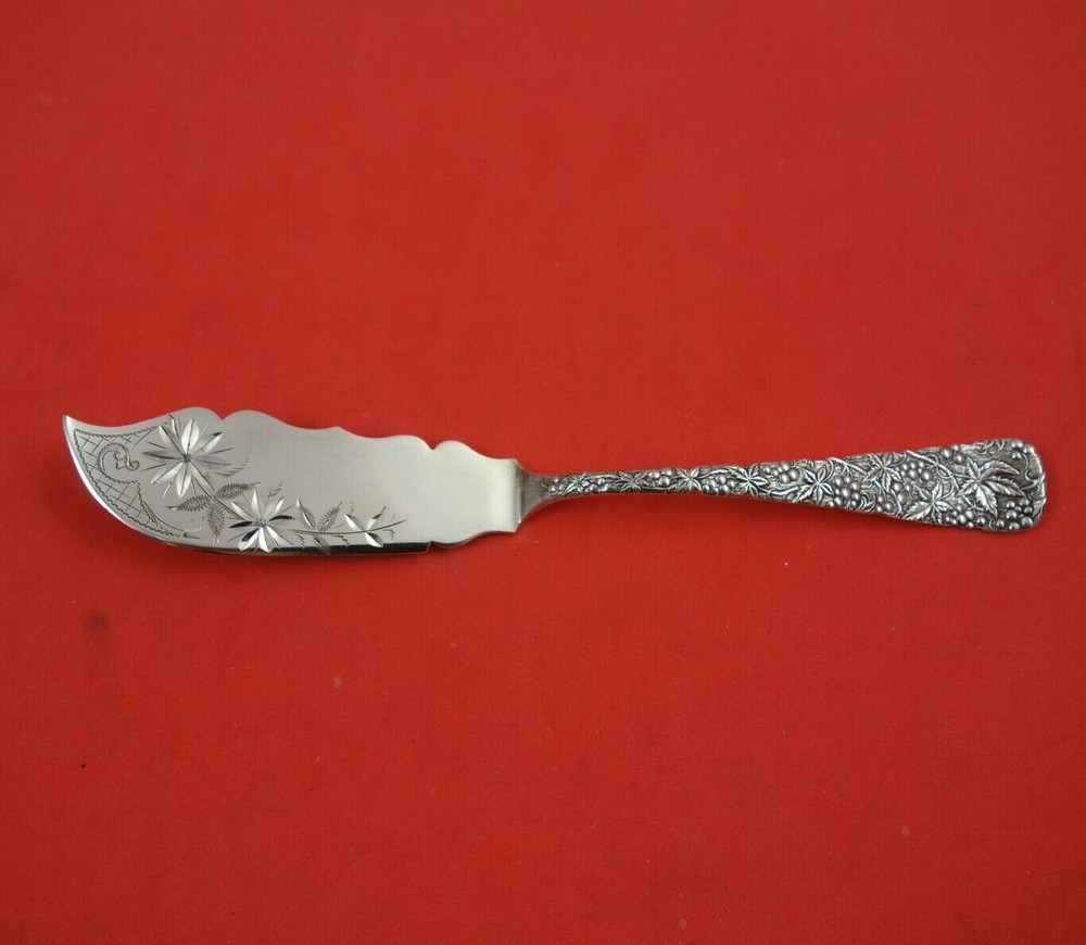 Grape by T.V. Dickenson Sterling Silver Master Butter Flat Handle Bright-Cut 7"