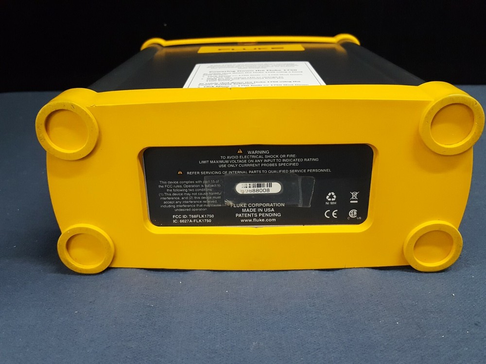 Fluke 1750: Power Recorder, with accessories (8008)