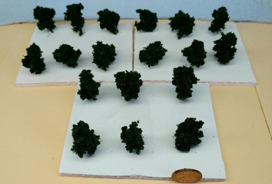 Z SCALE - HAND CRAFTED TREEZ - Dark Green - Correct Sized for Z Scale - 18 Pack