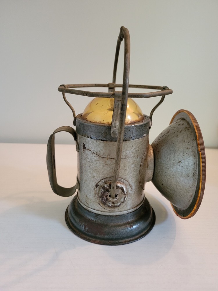 Vintage Delta Powerlite Double Globe Train/Railroad Lantern