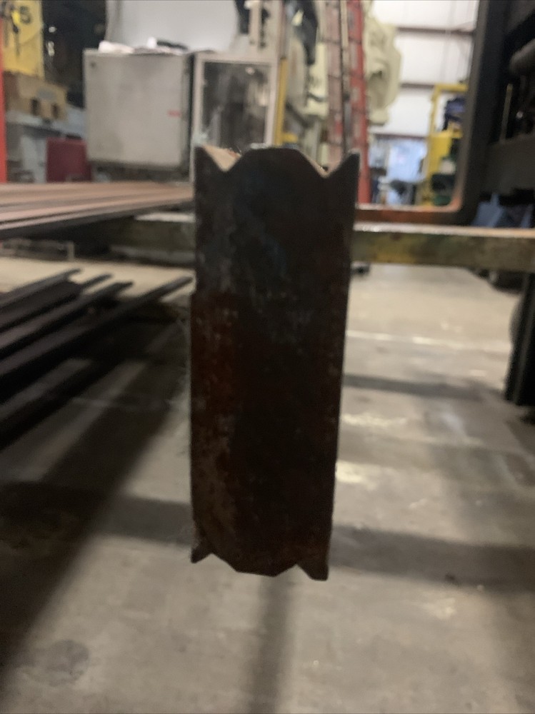 122” Bottom W Die Used Press Brake Tooling