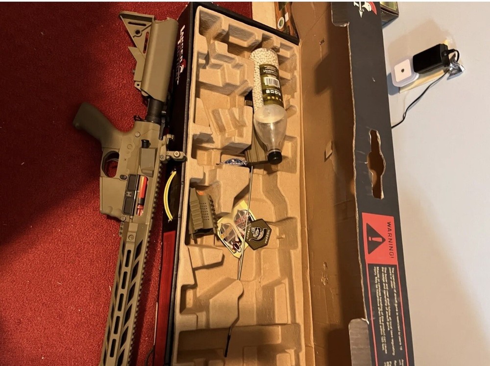 Airsoft gun