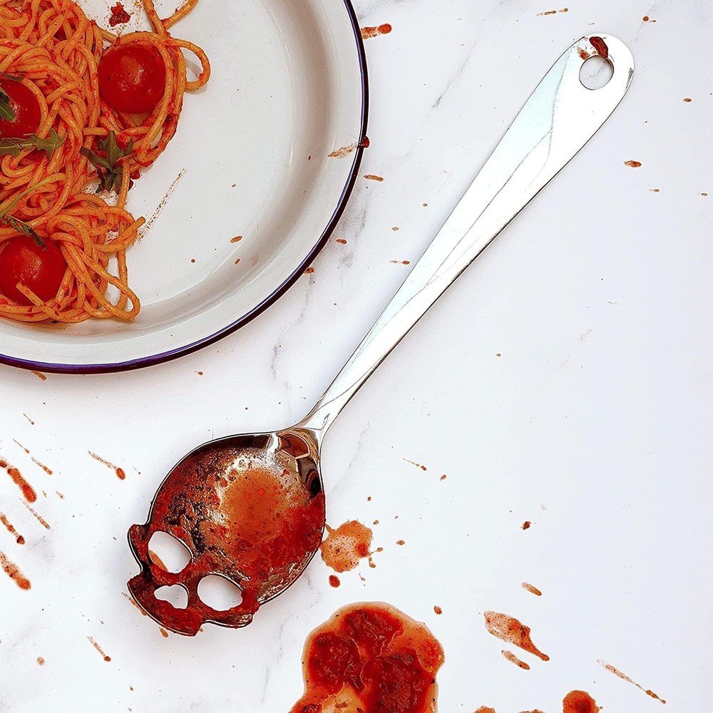 Skull Serving Spoon - Gothic Kitchenware - Horror Kitchen Accessories - Goth ...