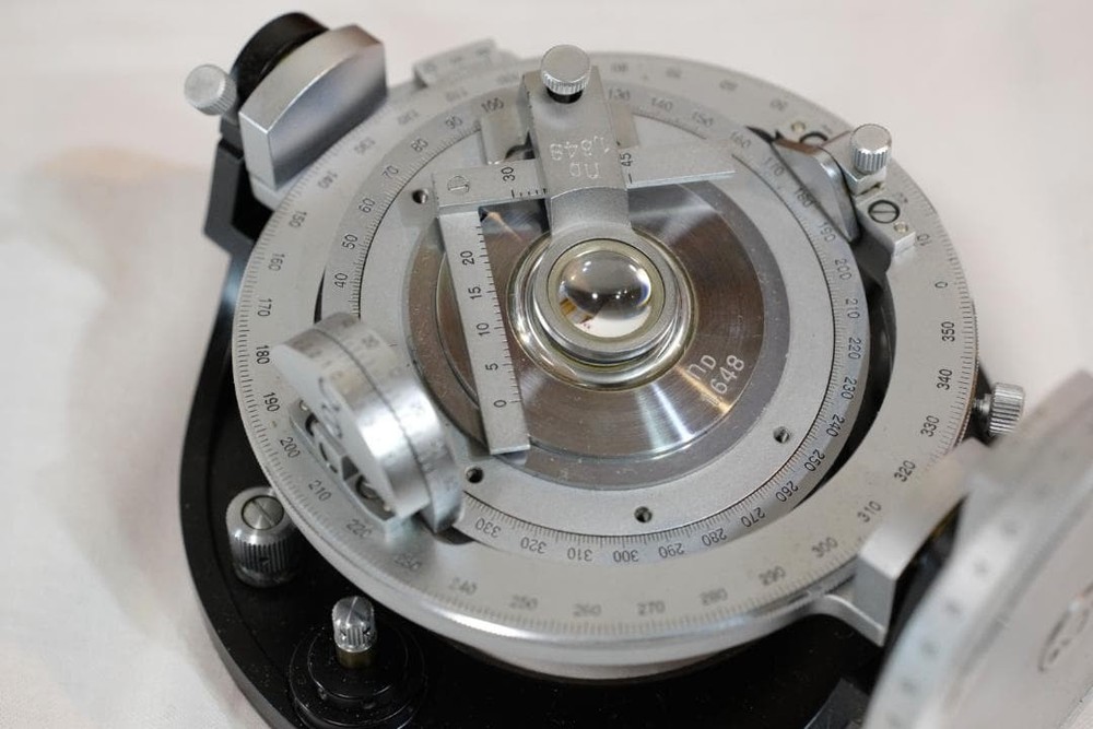 Carl Zeiss Universal Rotating Stage 4 Axis Polarizing Microscope