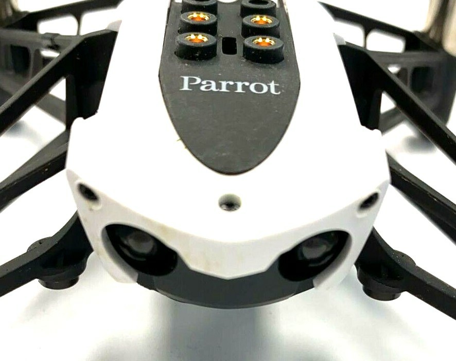 Parrot Pf727078 Mini Drone Mambo Fly Drone and Battery NOT WORKING