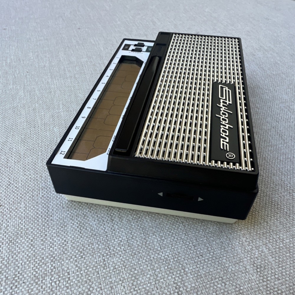 Dubreq Stylophone Electronic Keyboard 12-Key Synth Audio Out Case Stylus