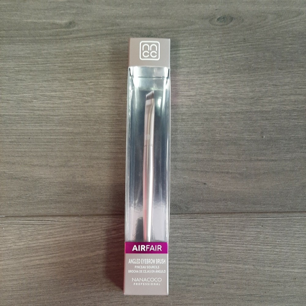 Nanacoco AIRFAIR Angled Eyebrow Brush #42908 NIB