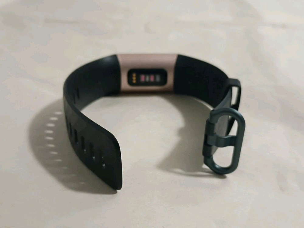 Fitbit Charge Tracker For Parts only