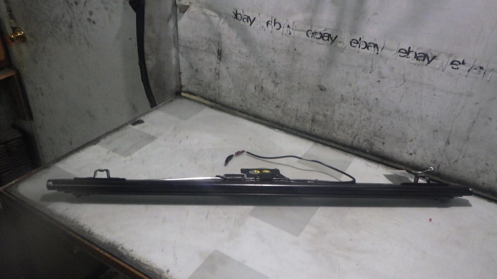 13 BMW M5 Rear Electric Window Roller Retractable Sun Shade