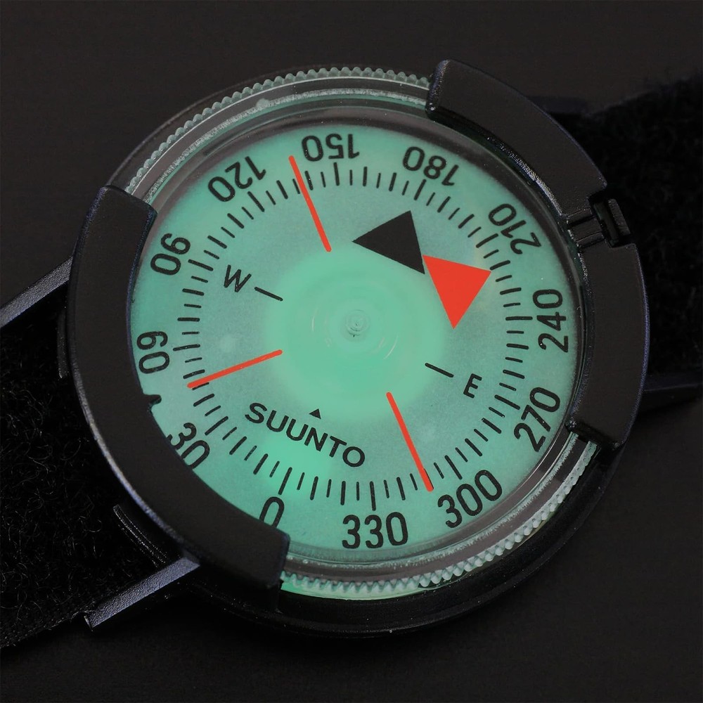 SUUNTO Multifunctional Compass, Northern Hemisphere, Compact Waterproof Navig...