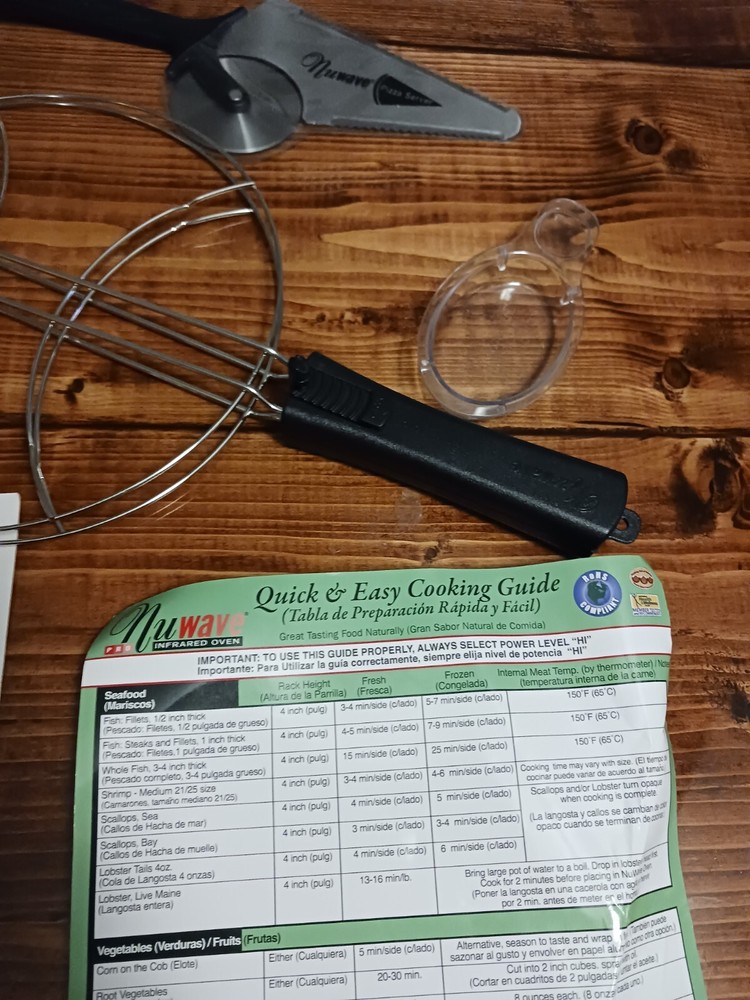 Nuwave Pizza Flipper And Pizza Server