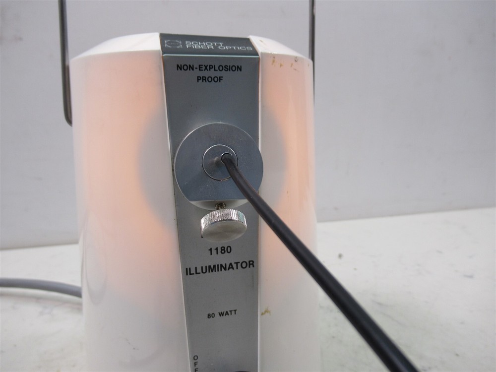 Schott Fiber Optics Model 1180 Illuminator Variable Light Source 80 Watt
