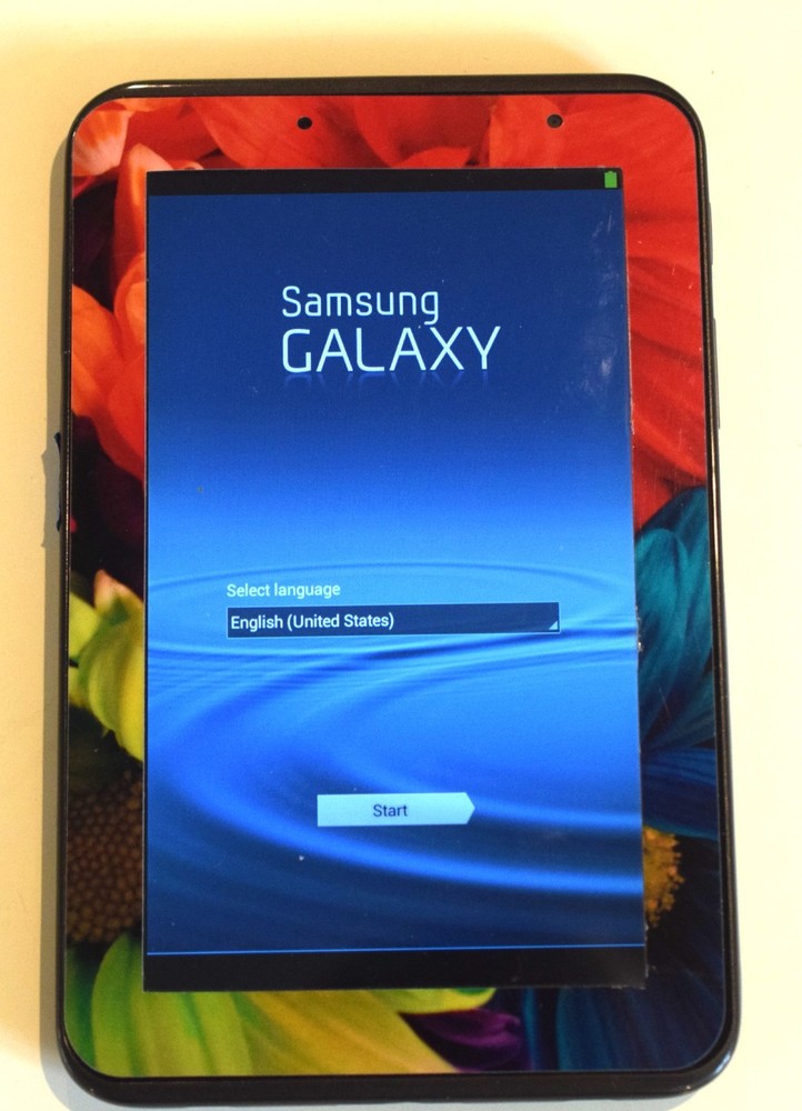 4 Android tablets, 3 cases - 3 boxes - no waiting