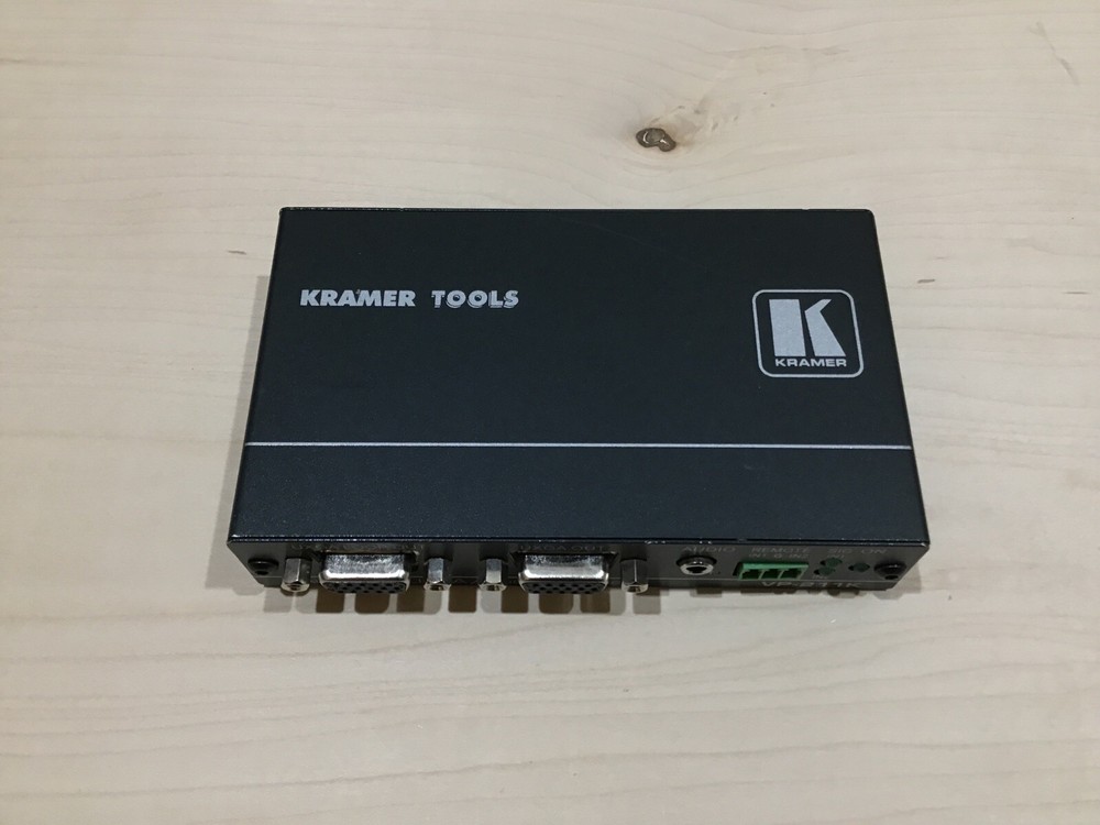 Kramer Tools VP-211K 2:1 Automatic UXGA/ Audio Switcher
