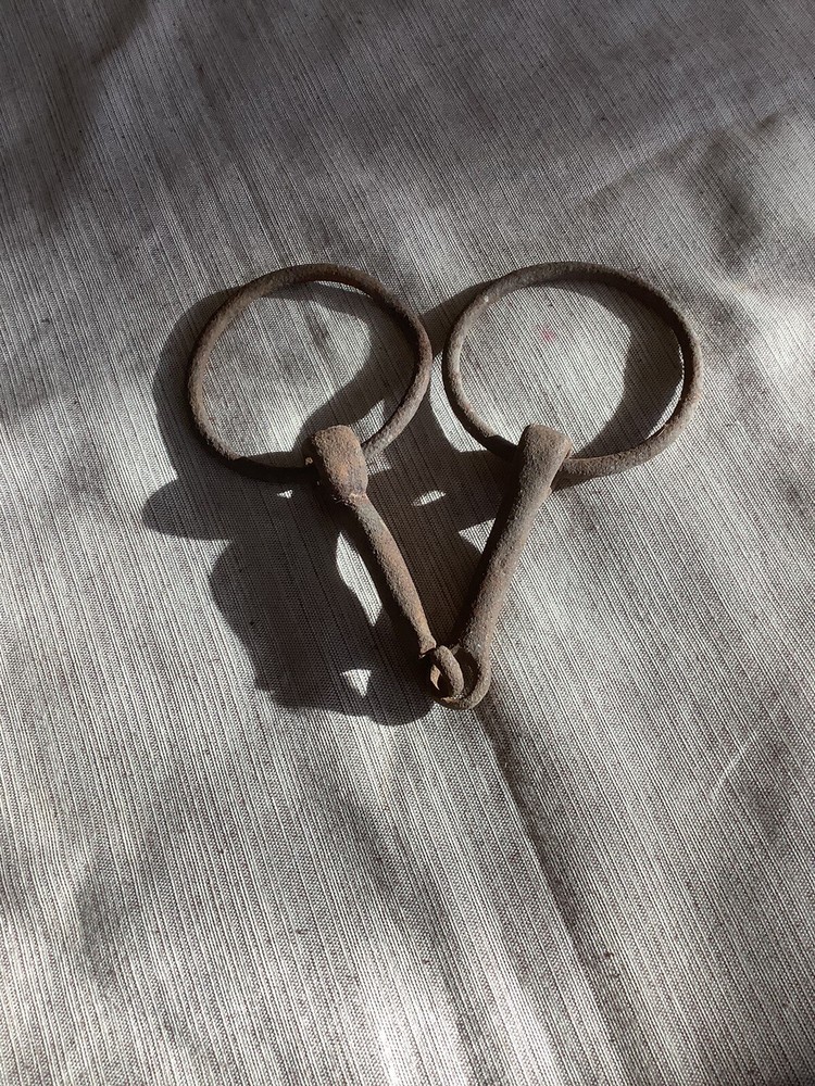 2 used vintage horse bits