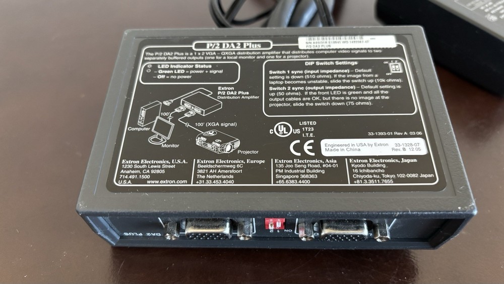 EXTRON P/2 DA2 Plus VGA Signal Amplifier Display Line Driver Extender